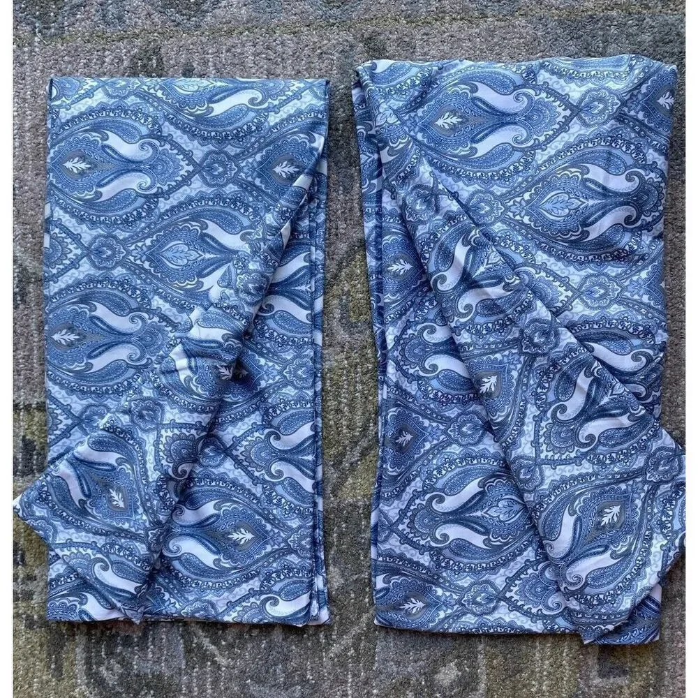 London Fog Paisley Design Bed Pillow Case Set